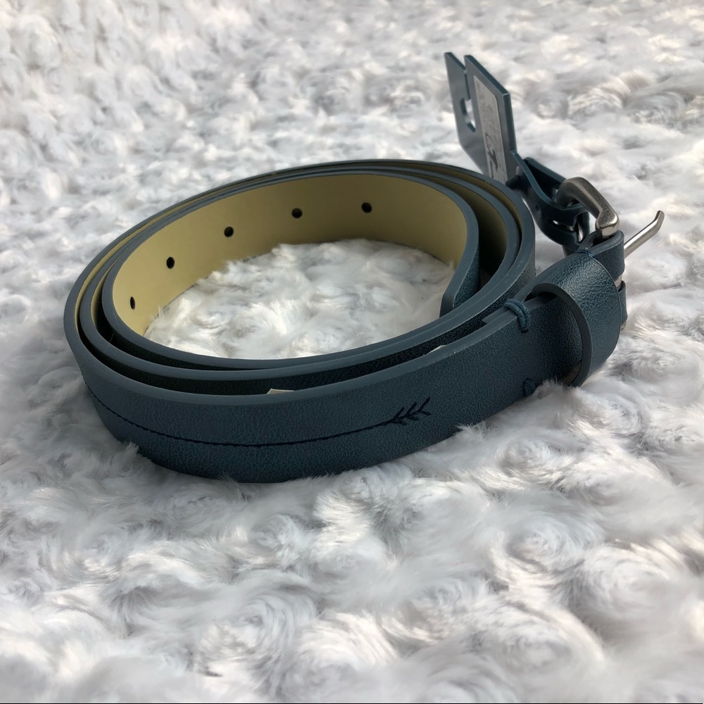 Universal Thread  Belt